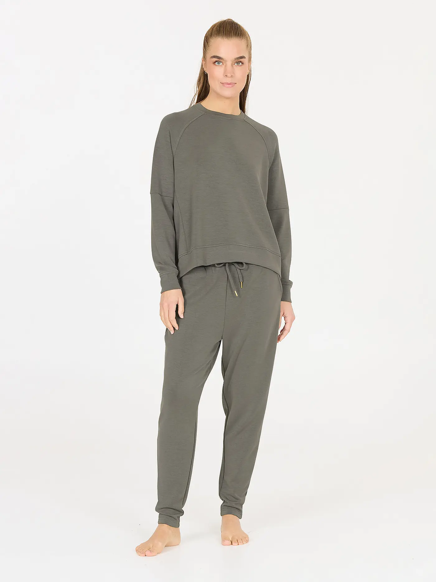 ATHLECIA |  Damen Fitnesshose Jacey | olive